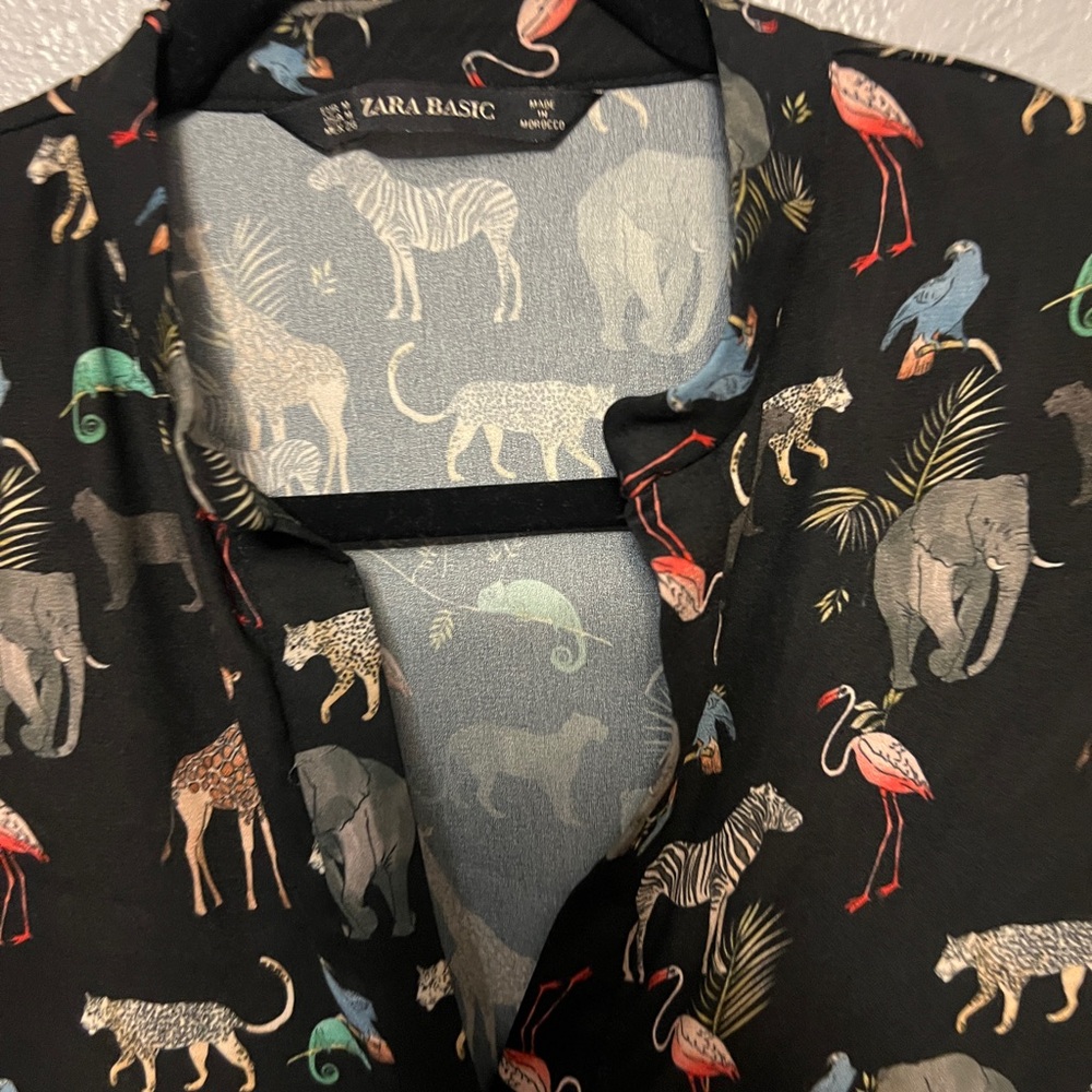 Zara Black Blouse with Multicolor Animal Print - Picture 2 of 6